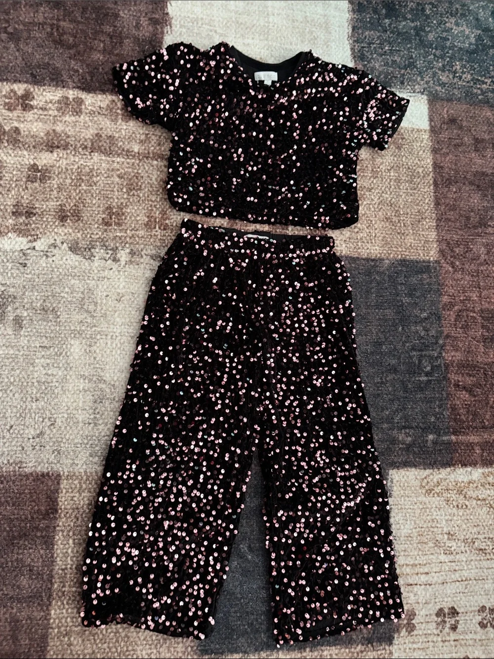 btween Black Two-Piece Sequin with Pink Sequins